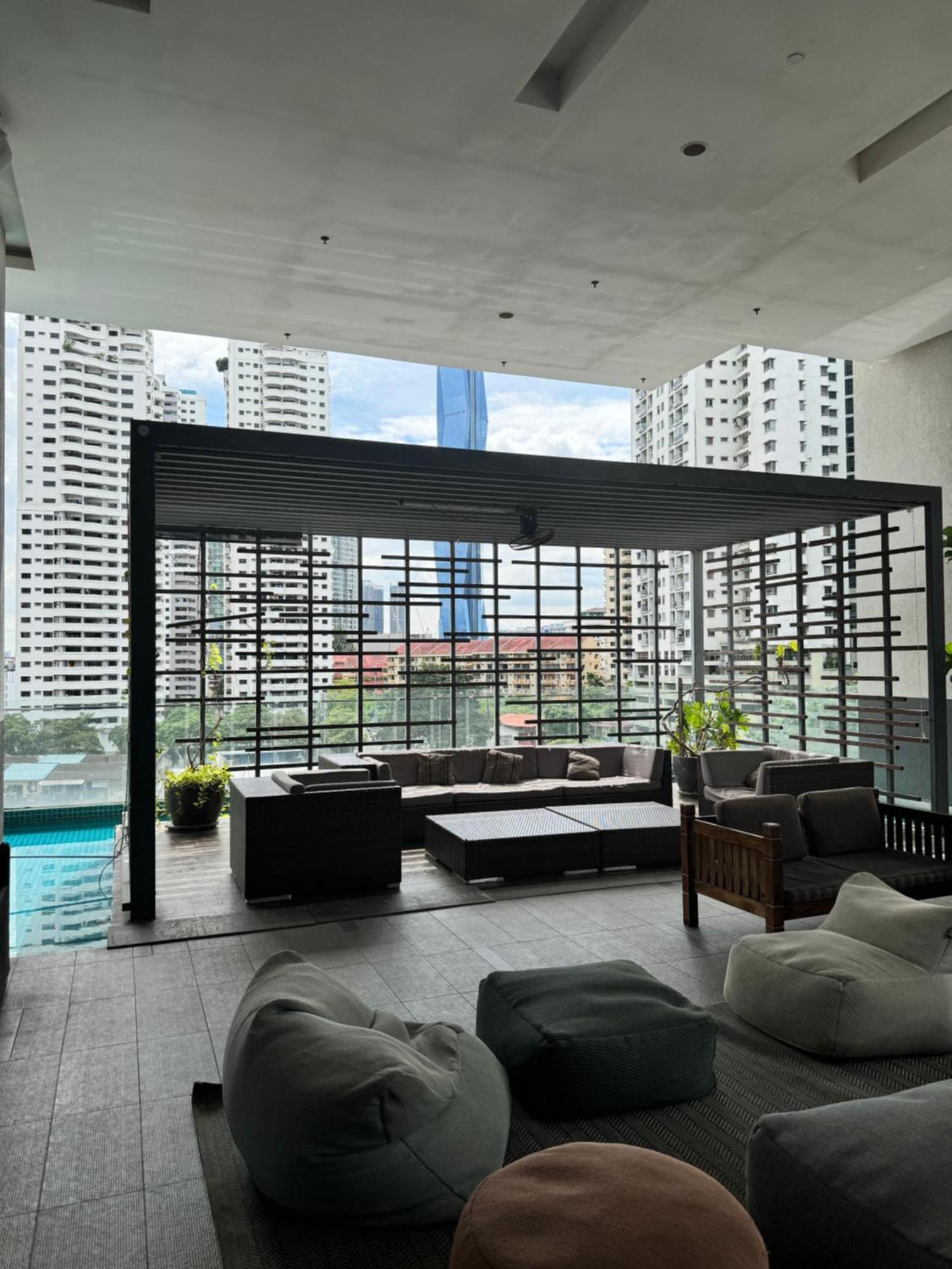 Apartemen 1 Bukit Ceylon *